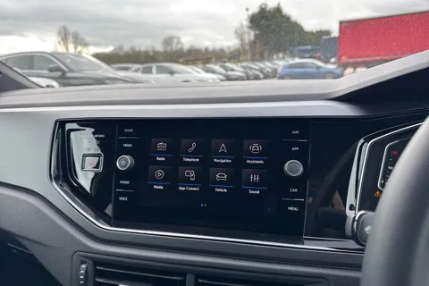  Volkswagen Taigo 1.0 TSI Black Edition DSG Euro 6 (s/s) 5dr Thumbnail #35