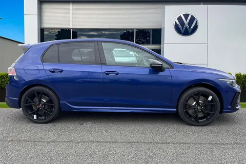  Volkswagen Golf 2.0 TSI R Black Edition DSG 4Motion Euro 6 (s/s) 5dr Thumbnail #3