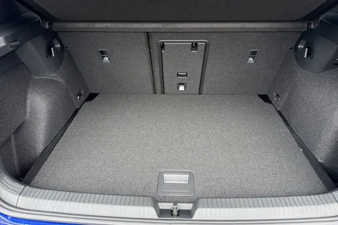  Volkswagen Golf 2.0 TSI R Black Edition DSG 4Motion Euro 6 (s/s) 5dr Thumbnail #6