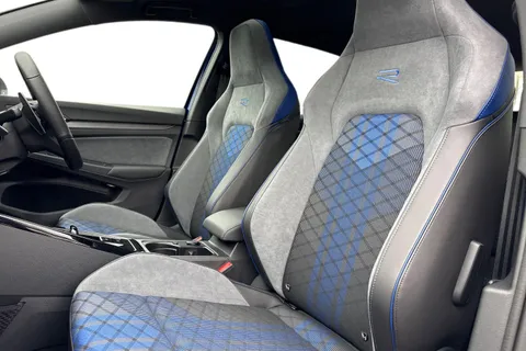  Volkswagen Golf 2.0 TSI R Black Edition DSG 4Motion Euro 6 (s/s) 5dr Thumbnail #15