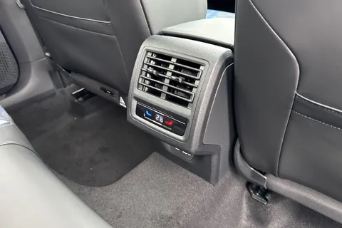  Volkswagen Golf 2.0 TSI R Black Edition DSG 4Motion Euro 6 (s/s) 5dr Thumbnail #30