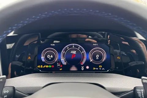  Volkswagen Golf 2.0 TSI R Black Edition DSG 4Motion Euro 6 (s/s) 5dr Thumbnail #35