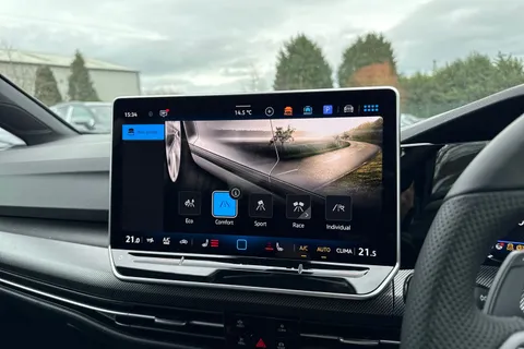  Volkswagen Golf 2.0 TSI R Black Edition DSG 4Motion Euro 6 (s/s) 5dr Thumbnail #45