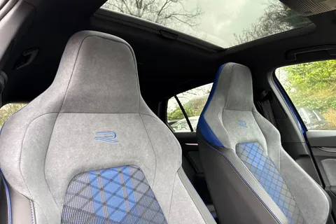  Volkswagen Golf 2.0 TSI R Black Edition DSG 4Motion Euro 6 (s/s) 5dr Thumbnail #23