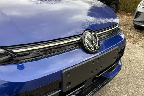  Volkswagen Golf 2.0 TSI R Black Edition DSG 4Motion Euro 6 (s/s) 5dr Thumbnail #24