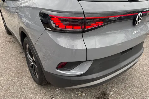 Volkswagen ID.4 Pro 77kWh Match Auto 5dr Thumbnail #7