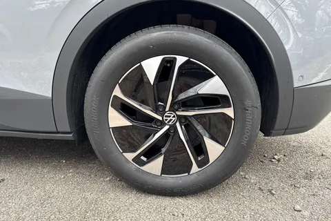 Volkswagen ID.4 Pro 77kWh Match Auto 5dr Thumbnail #10