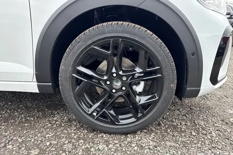  Volkswagen Taigo 1.0 TSI Black Edition DSG Euro 6 (s/s) 5dr Thumbnail #12