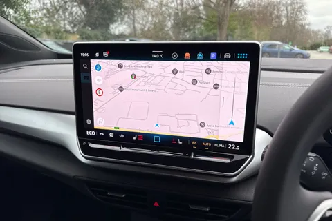 Volkswagen ID.4 Pro 77kWh Match Auto 5dr Thumbnail #16