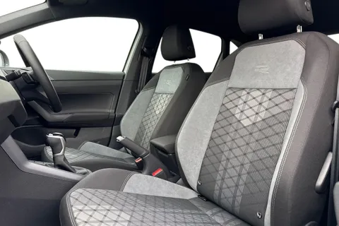  Volkswagen Taigo 1.0 TSI Black Edition DSG Euro 6 (s/s) 5dr Thumbnail #15