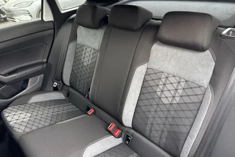  Volkswagen Taigo 1.0 TSI Black Edition DSG Euro 6 (s/s) 5dr Thumbnail #18