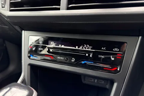  Volkswagen Taigo 1.0 TSI Black Edition DSG Euro 6 (s/s) 5dr Thumbnail #45