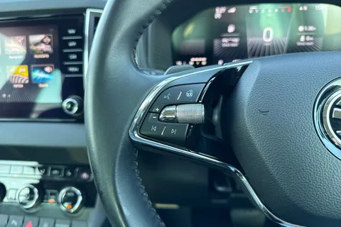 CF72WMU Škoda Karoq 1.5 TSI ACT SE L DSG Euro 6 (s/s) 5dr Thumbnail #40