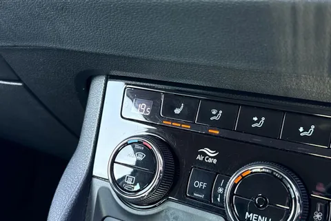 CF72WMU Škoda Karoq 1.5 TSI ACT SE L DSG Euro 6 (s/s) 5dr Thumbnail #57