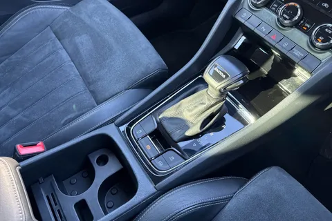 CF72WMU Škoda Karoq 1.5 TSI ACT SE L DSG Euro 6 (s/s) 5dr Thumbnail #60