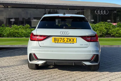 BU75ZKX Audi A1 S line 35 TFSI  150 PS S tronic Thumbnail #5