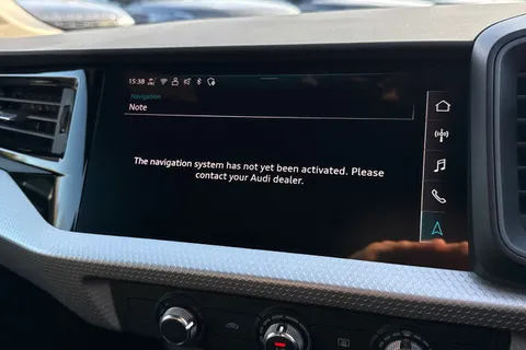 BU75ZKX Audi A1 S line 35 TFSI  150 PS S tronic Thumbnail #17