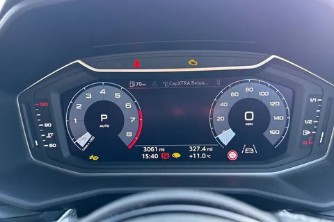 BU75ZKX Audi A1 S line 35 TFSI  150 PS S tronic Thumbnail #48