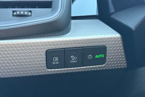 BU75ZKX Audi A1 S line 35 TFSI  150 PS S tronic Thumbnail #53