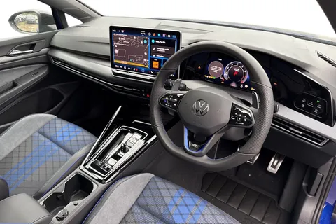  Volkswagen Golf 2.0 TSI R Black Edition DSG 4Motion Euro 6 (s/s) 5dr Thumbnail #13