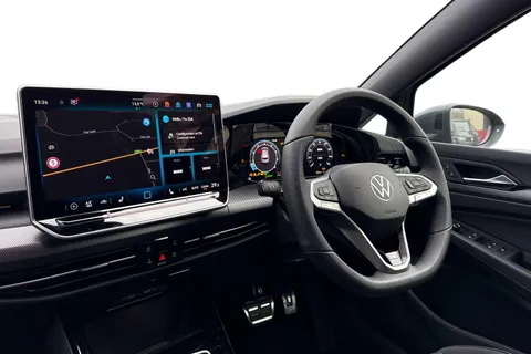  Volkswagen Golf 1.5 eTSI MHEV Black Edition DSG Euro 6 (s/s) 5dr Thumbnail #17