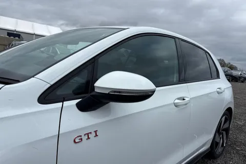  Volkswagen Golf 2.0 TSI GTI DSG Euro 6 (s/s) 5dr Thumbnail #25