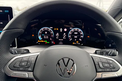  Volkswagen Golf 1.5 eTSI MHEV Black Edition DSG Euro 6 (s/s) 5dr Thumbnail #29