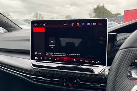  Volkswagen Golf 2.0 TSI GTI DSG Euro 6 (s/s) 5dr Thumbnail #38