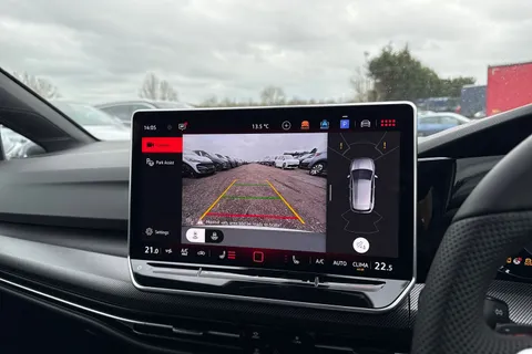  Volkswagen Golf 2.0 TSI GTI DSG Euro 6 (s/s) 5dr Thumbnail #42