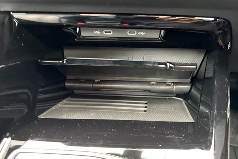  Volkswagen Golf 2.0 TSI GTI DSG Euro 6 (s/s) 5dr Thumbnail #49