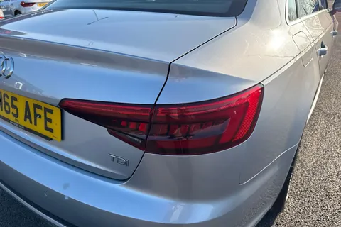 8 of 67 for Audi A4 2.0 TDI S line S Tronic Euro 6 (s/s) 4dr