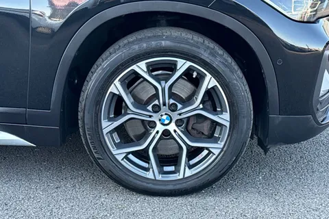 MC69DFL BMW X1 2.0 20d xLine Auto xDrive Euro 6 (s/s) 5dr Thumbnail #10