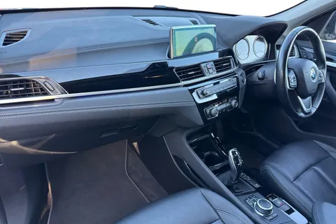 MC69DFL BMW X1 2.0 20d xLine Auto xDrive Euro 6 (s/s) 5dr Thumbnail #15