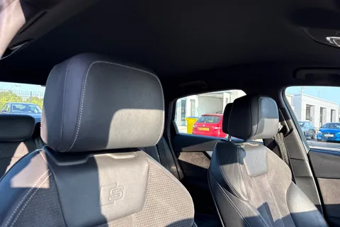 24 of 67 for Audi A4 2.0 TDI S line S Tronic Euro 6 (s/s) 4dr