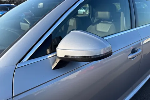 29 of 67 for Audi A4 2.0 TDI S line S Tronic Euro 6 (s/s) 4dr