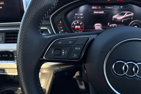 39 of 67 for Audi A4 2.0 TDI S line S Tronic Euro 6 (s/s) 4dr