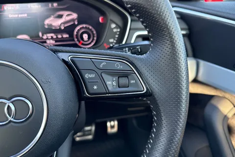 40 of 67 for Audi A4 2.0 TDI S line S Tronic Euro 6 (s/s) 4dr