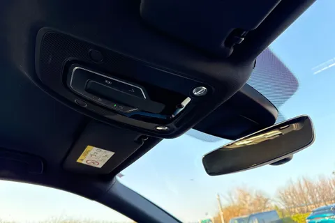 61 of 67 for Audi A4 2.0 TDI S line S Tronic Euro 6 (s/s) 4dr