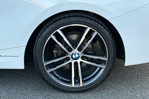 FY67KJE BMW 2 Series 1.5 218i M Sport Auto Euro 6 (s/s) 2dr Thumbnail #13