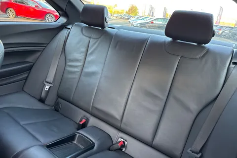 FY67KJE BMW 2 Series 1.5 218i M Sport Auto Euro 6 (s/s) 2dr Thumbnail #20