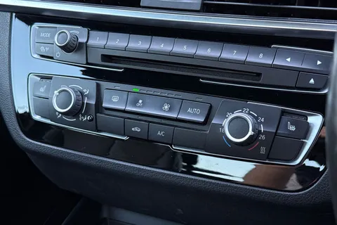 FY67KJE BMW 2 Series 1.5 218i M Sport Auto Euro 6 (s/s) 2dr Thumbnail #23