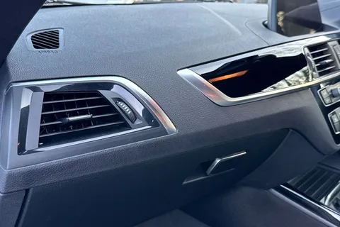 FY67KJE BMW 2 Series 1.5 218i M Sport Auto Euro 6 (s/s) 2dr Thumbnail #36