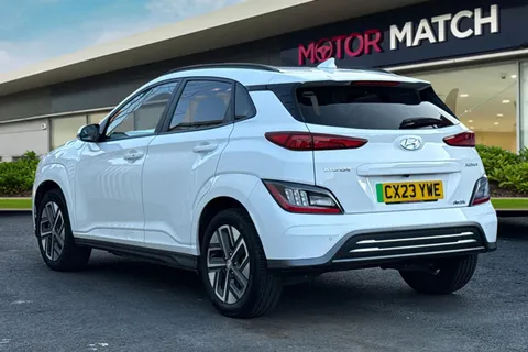 CX23YWE Hyundai Kona 39kWh Premium Auto 5dr (10.5kW Charger) Thumbnail #3