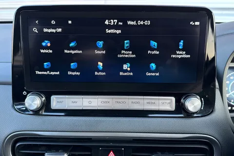 CX23YWE Hyundai Kona 39kWh Premium Auto 5dr (10.5kW Charger) Thumbnail #18