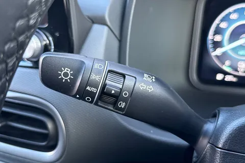 CX23YWE Hyundai Kona 39kWh Premium Auto 5dr (10.5kW Charger) Thumbnail #41