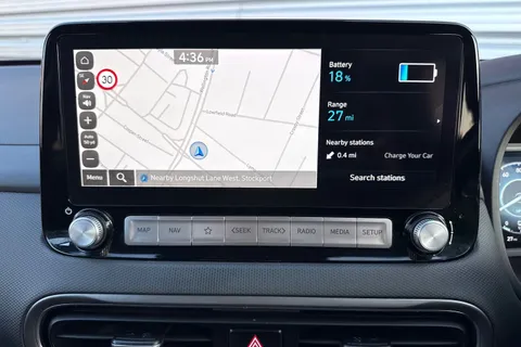 CX23YWE Hyundai Kona 39kWh Premium Auto 5dr (10.5kW Charger) Thumbnail #45