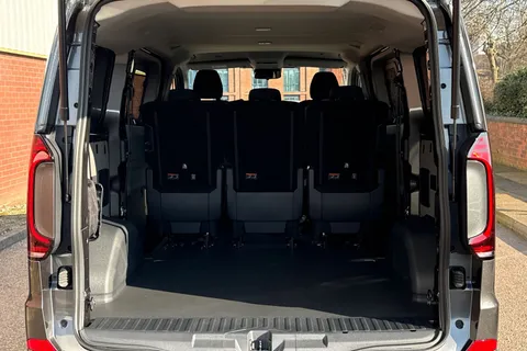 KM75XPL Volkswagen E-Transporter 160kW 65kWh Commerce Pro Kombi Van Auto Thumbnail #8