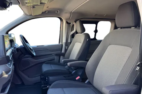 KM75XPL Volkswagen E-Transporter 160kW 65kWh Commerce Pro Kombi Van Auto Thumbnail #17