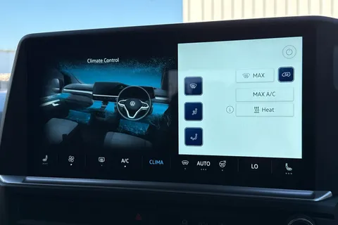 KM75XPL Volkswagen E-Transporter 160kW 65kWh Commerce Pro Kombi Van Auto Thumbnail #23