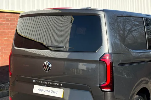 KM75XPL Volkswagen E-Transporter 160kW 65kWh Commerce Pro Kombi Van Auto Thumbnail #34